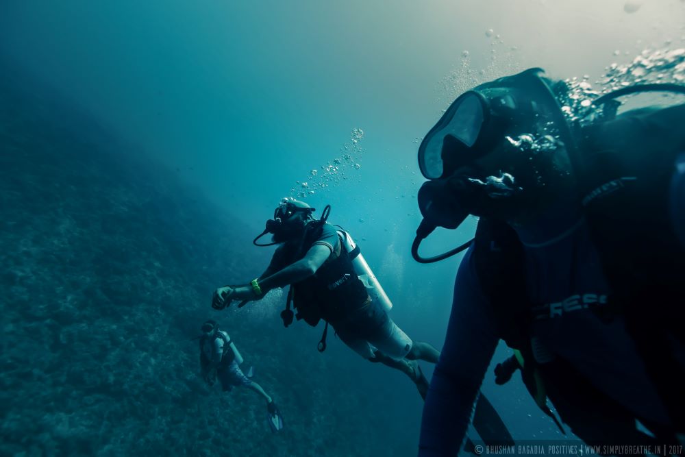 Boat diving in South Ari Atoll